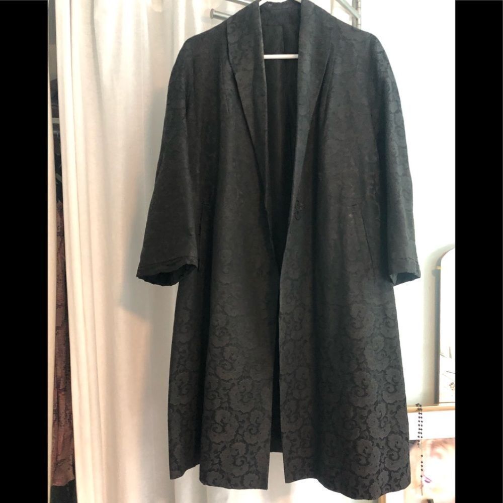 Vintage black Brocade coat , Bracelet sleeve.